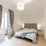 Pure Luxury In Oltrarno Florence