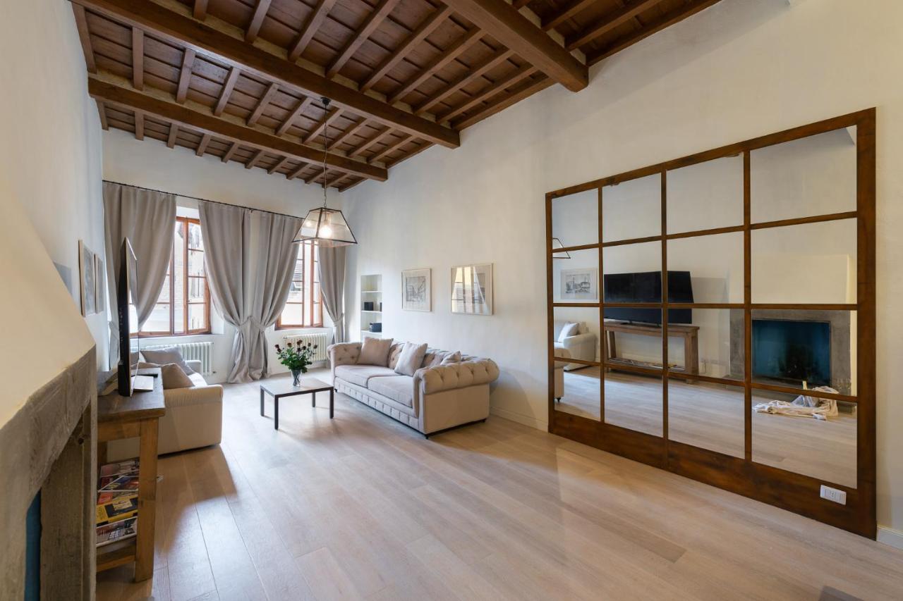 Pure Luxury In Oltrarno * Florencia